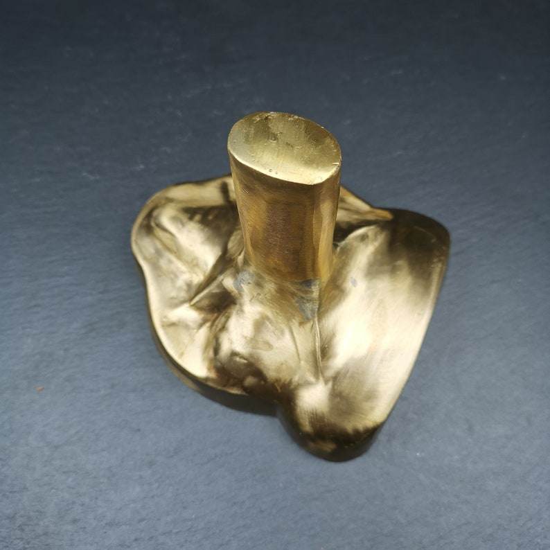 Avakokitesvara, Seng Ge Dra Chenrezig ,the Lion's Roar,12 - Tibetan tsa tsa mold, view 5