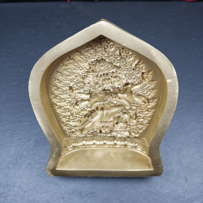 Gandhanra Handmade Tibetan Buddha Statue Mold,Vajrapani Mahachakra Tsa Tsa,Maha-cakra-vajri,Chagna Dorje Korlo Chen Po mold,12 × 10cm.This unique mold is made by Tibetan craftsmen in Gerze area Tibet,with very fine and accurate details.