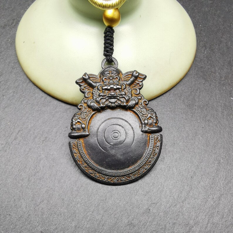 Vajra Amulet - Thokcha Pendant