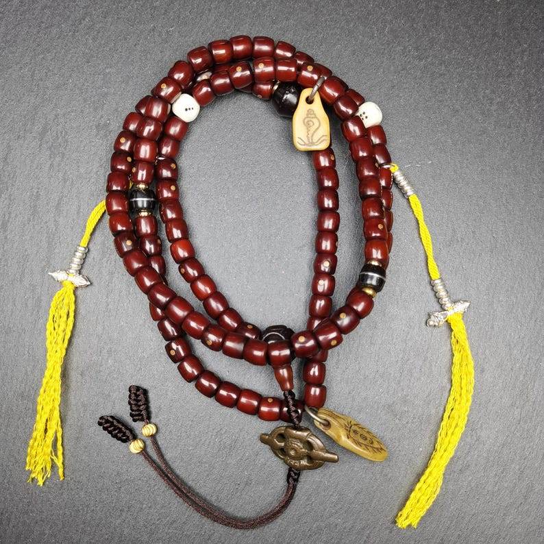 8mm 108 Mala Necklace,Prayer Beads - Tibetan Buddhist mala beads, front view