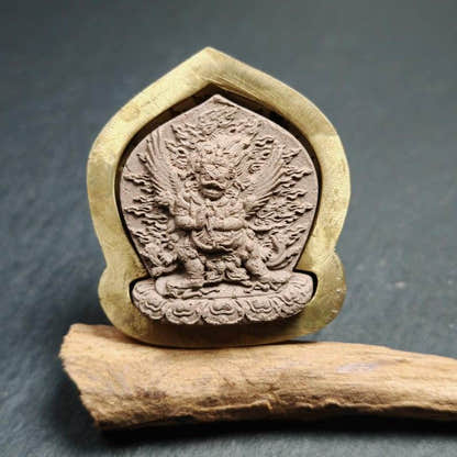 Vajrakilaya Tsa Tsa Mold,4.5cm Height - Tibetan tsa tsa mold, close-up detail