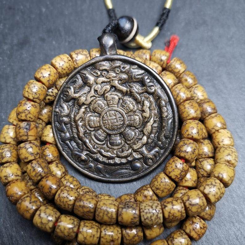 Calendar Amulet Sipaho Badge - Melong Mirror,43mm - Tibetan Buddhist amulet, close-up detail