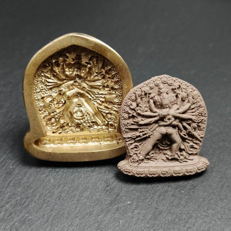 Kalachakra Vajra Tsa Tsa Mold,4.5cm Height - Tibetan tsa tsa mold, front view
