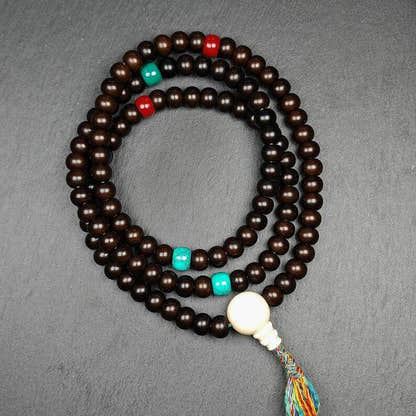 Prayer Beads,9.6mm Bodhi Root Bead Mala - Tibetan Buddhist mala beads, close-up detail