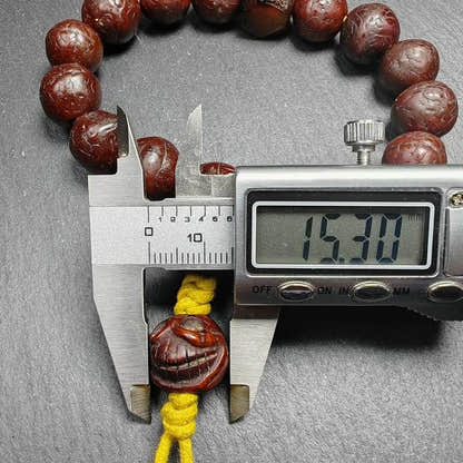 Bodhi Seed Beads Wrist Mala - 14mm - Tibetan Buddhist mala beads, size reference