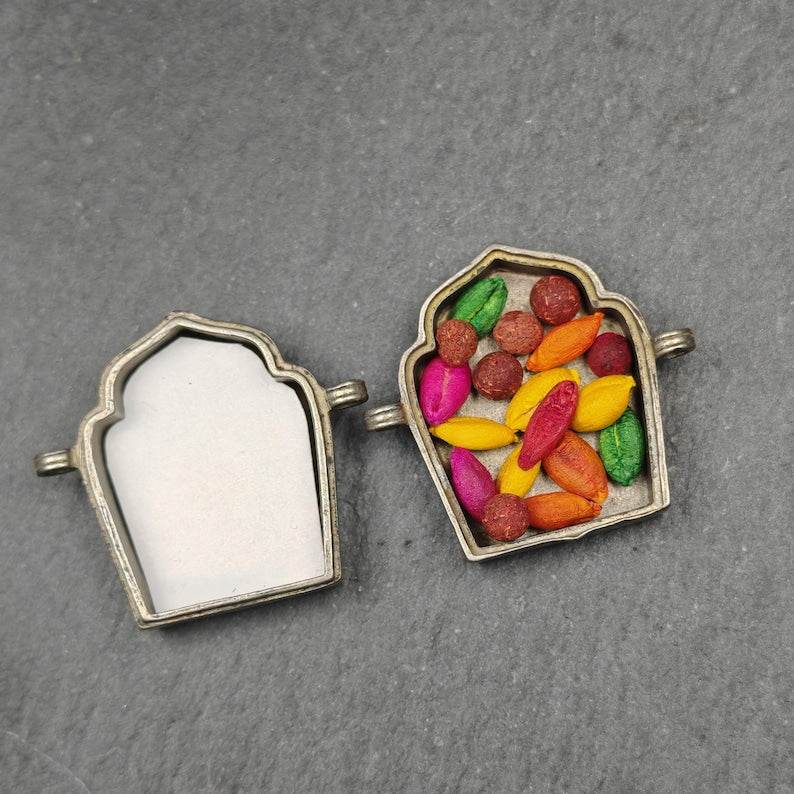 Tibetan Gau Box Amulet,Mini Ghau Shrine,Portable Tibetan Buddhist Altar Necklace - Tibetan Buddhist bead necklace, view 6