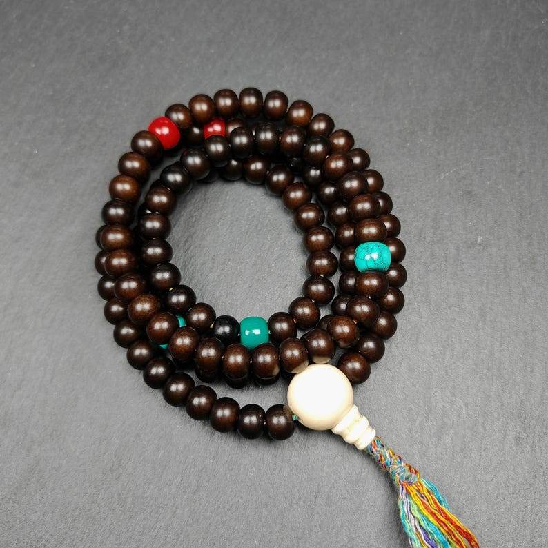 Prayer Beads,9.6mm Bodhi Root Bead Mala - Tibetan Buddhist mala beads, detailed view