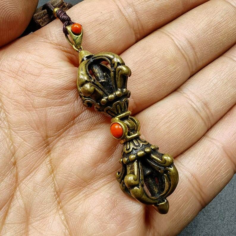 Vajra Dorje Amulet - 2.0 Inches - Tibetan Buddhist amulet, view 8