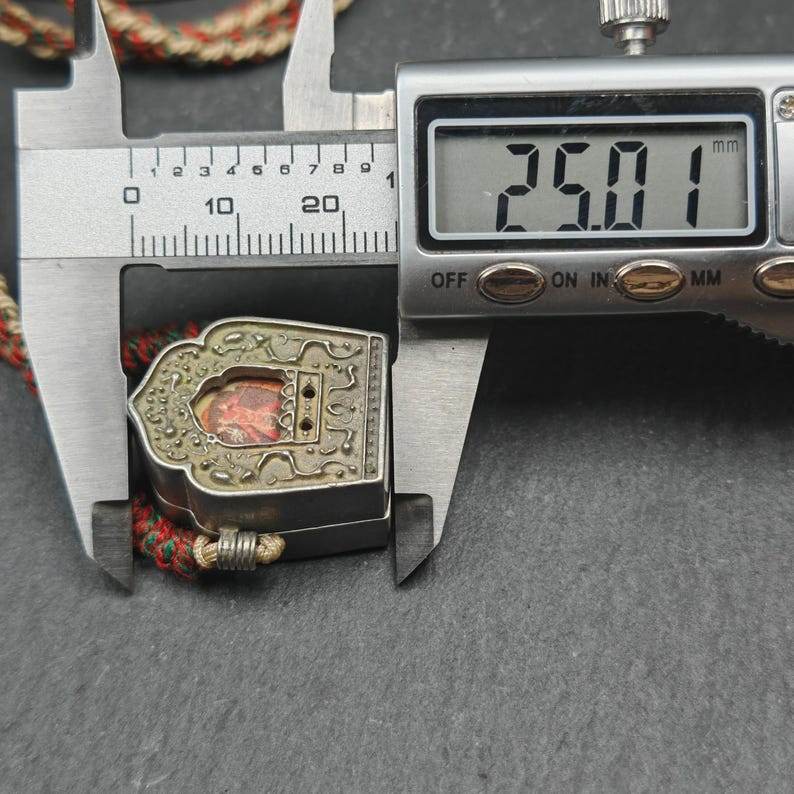 Tibetan Gau Box Amulet,Mini Ghau Shrine,Portable Tibetan Buddhist Altar Necklace - Tibetan Buddhist bead necklace, size reference
