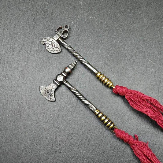 Tibetan Kartika and Ax of the Dakinis - Tibetan Buddhist art, front view