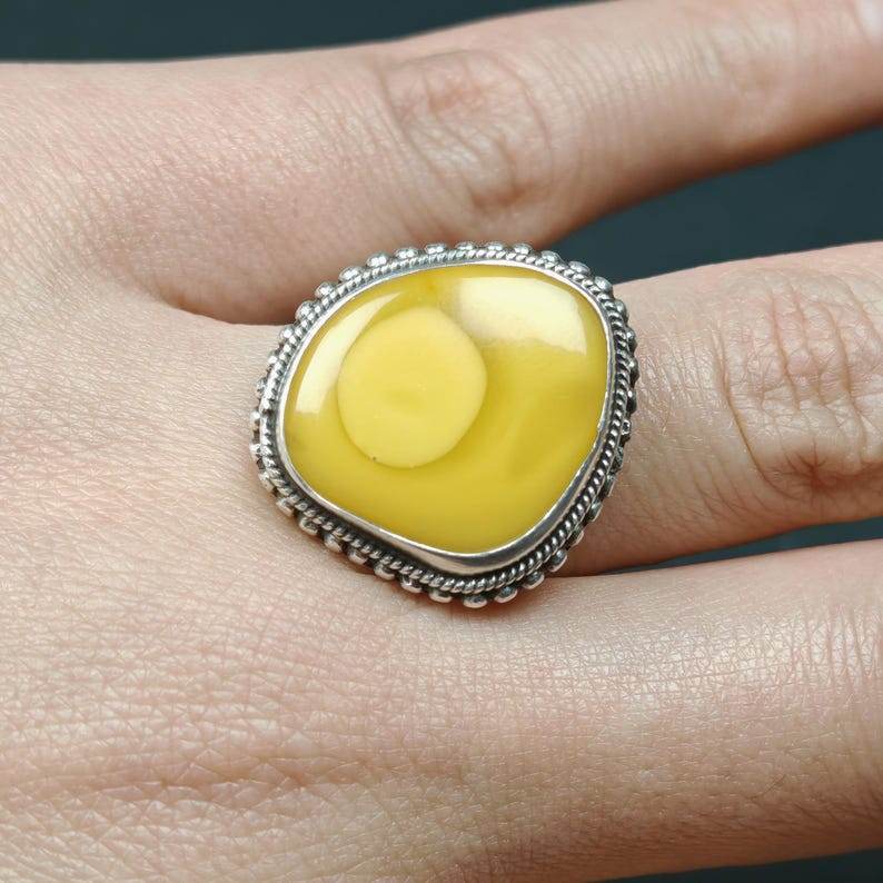 Tibetan Silver Ring - Tibetan Buddhist art, front view