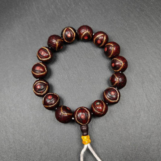 Tibetan Wrist Mala,Old Bodhi Beads Bracelet - Tibetan Buddhist mala beads, front view