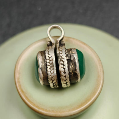 Turquoise Counter Clip | Sterling Silver Bhum Clip for Mala | 17*11mm