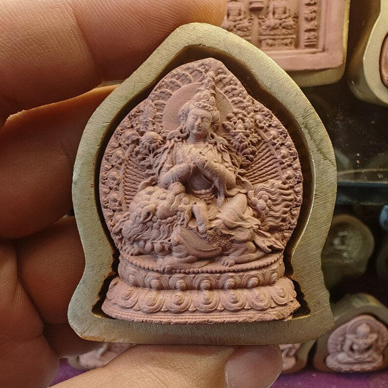 Lion Manjusri Tsa Tsa Mold - Tibetan tsa tsa mold, front view