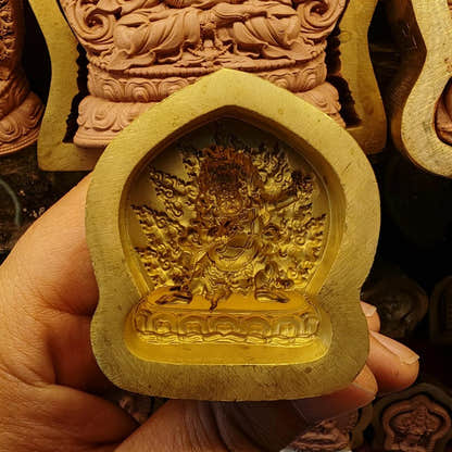 Vajrapani Tsa Tsa Mold - Tibetan tsa tsa mold, detailed view