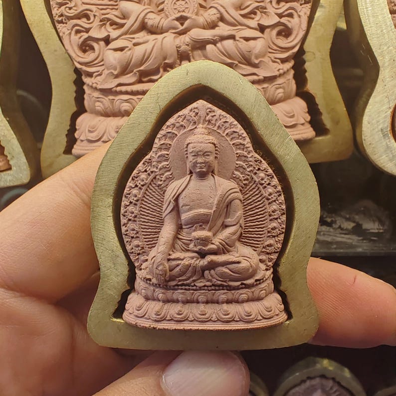 Shakyamuni Tsa Tsa Mold - Tibetan tsa tsa mold, front view