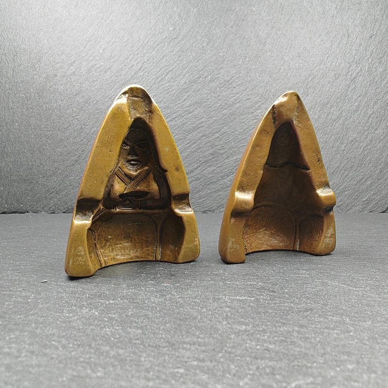 Old Guru Dewa Chenpo Guru Rinpoche Tsa Tsa Mold