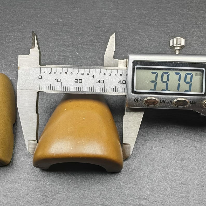 Old Guru Dewa Chenpo Guru Rinpoche Tsa Tsa Mold