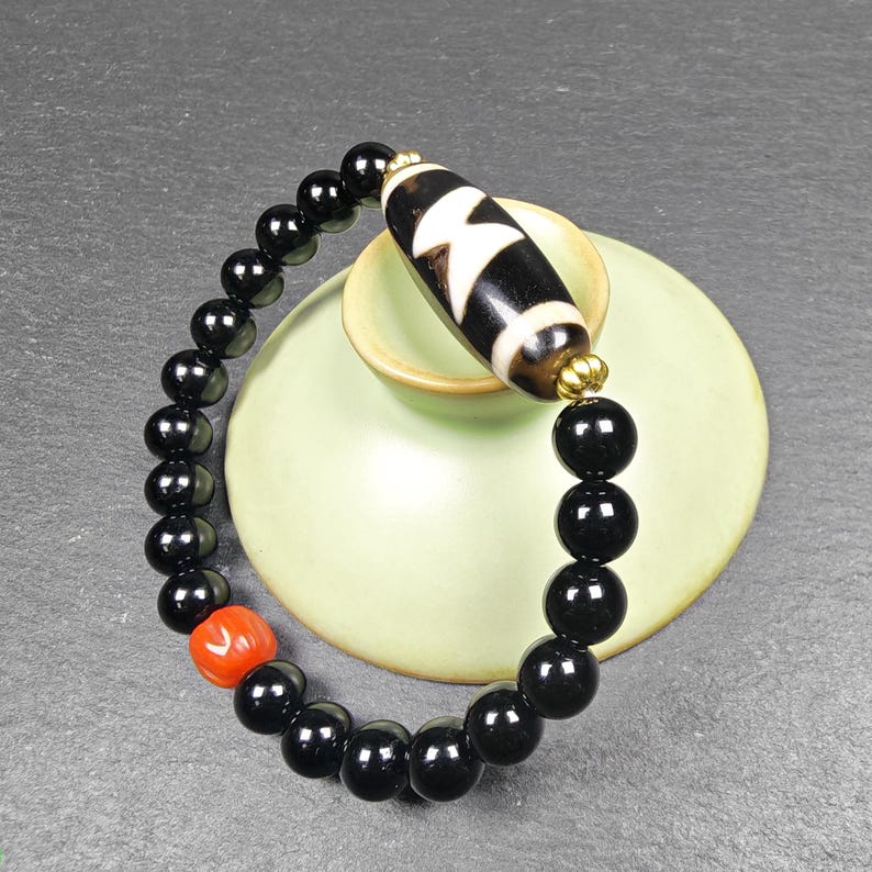 Thunder 5 Eyes Dzi Wrist Mala - Gandhanra Unique Tibetan Dzi + Black Onyx + Agate Bracelet - Spiritual Gift