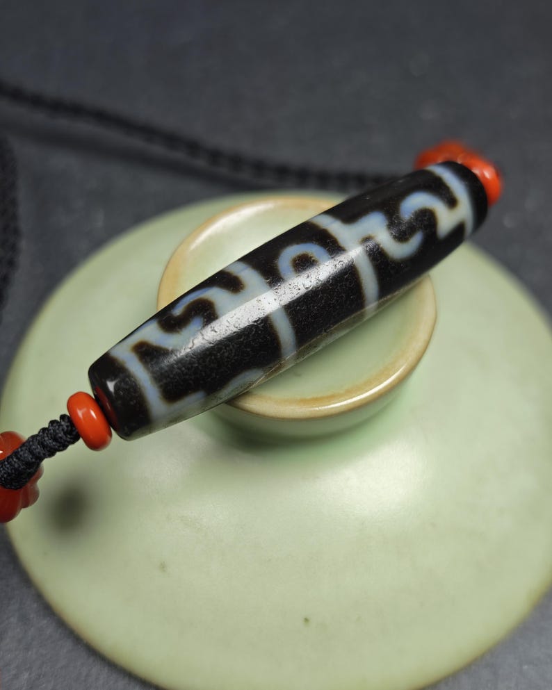 Dzi Neckalce - Guru Rinpoche Three Realms 3 Eyes Dzi Bead,50× 12 mm