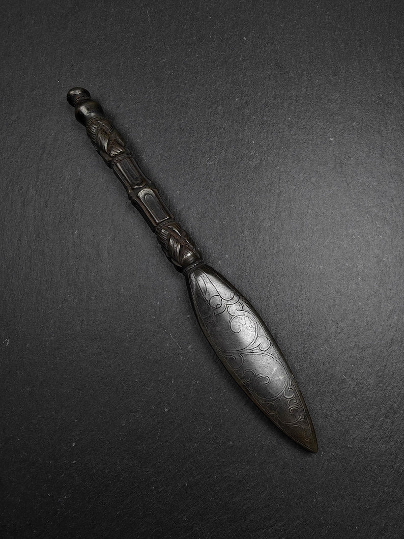 Old Black Vajra Sword of Manjushri - 21cm Length