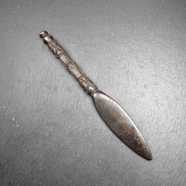 Old Black Vajra Sword of Manjushri - 21cm Length