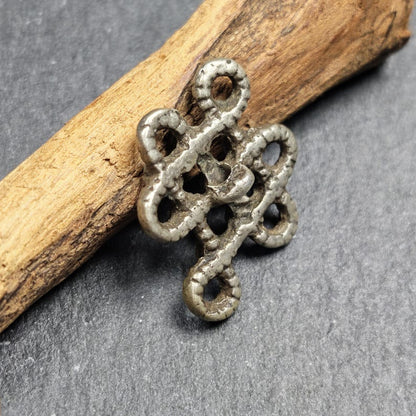 Vintage Lucky Knot Amulet Endless Knot Charm Mala Pendant