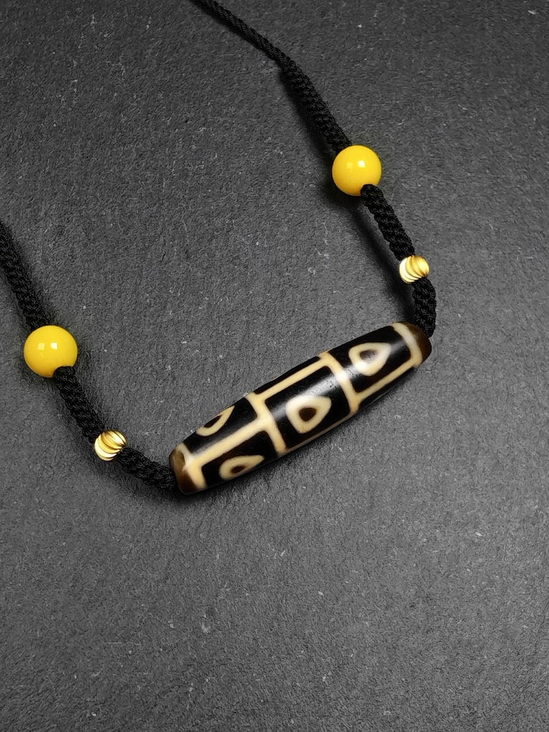 Antique 9 Eyes Bodhi Heart Dzi Necklace - 53 x 13mm