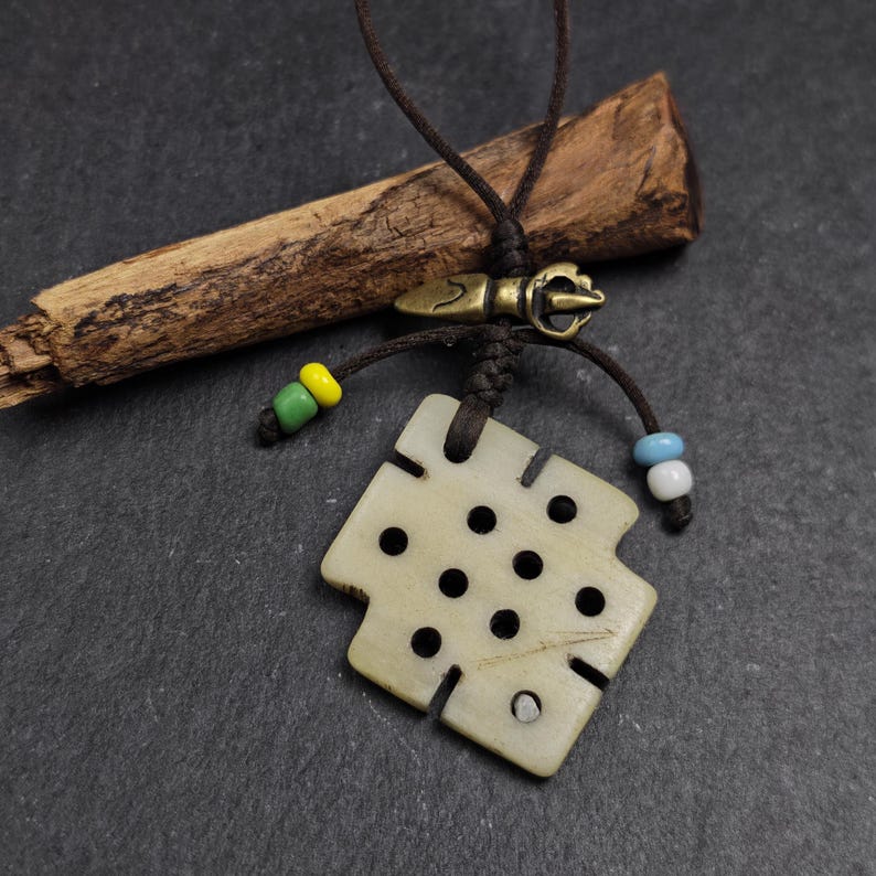 Handcarved Yak Bone Lucky Knot Amulet / Endless Knot Pendant