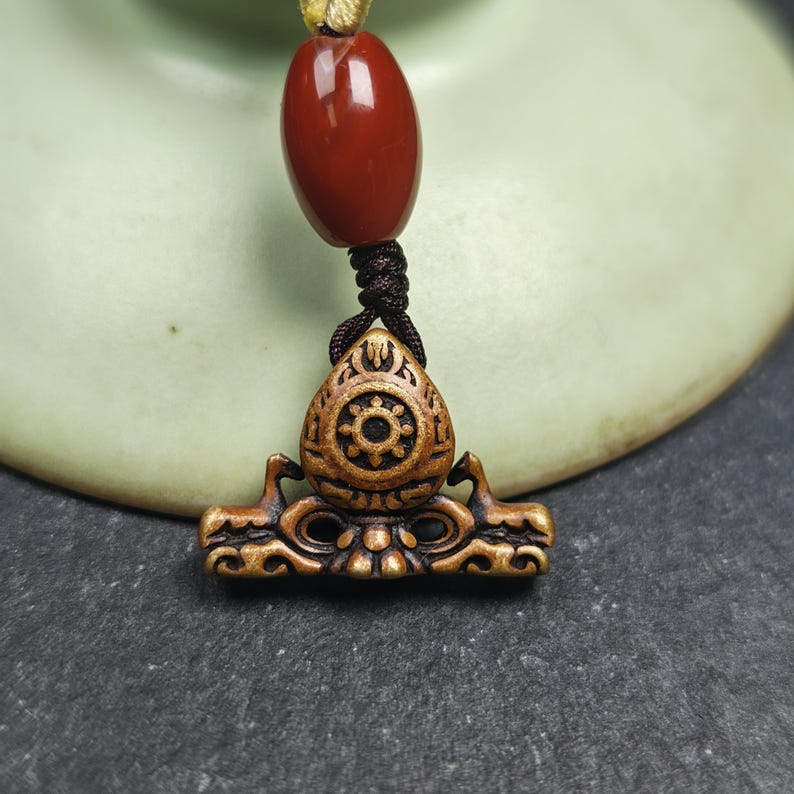 Deer & Dharma Wheel Pendant - 20mm - Tibetan Buddhist amulet, view 7