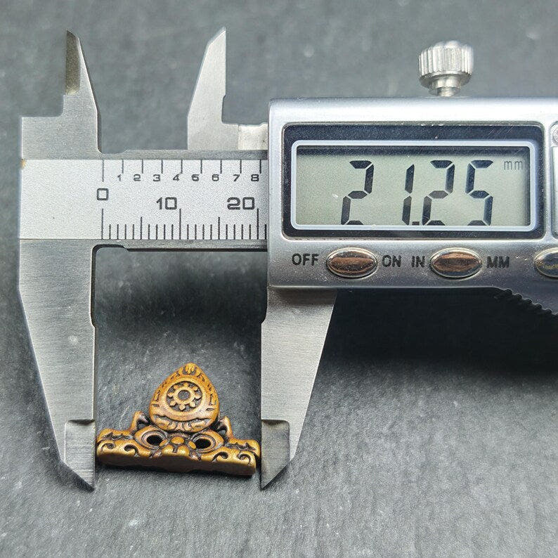 Deer & Dharma Wheel Pendant - 20mm - Tibetan Buddhist amulet, view 9
