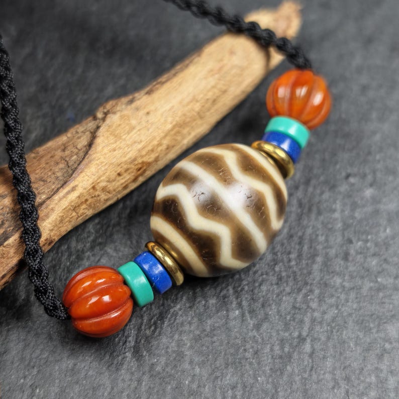 Dzi Bead Necklace - Wave Totem Dalo Dzi Clavicle Chain 20*18mm