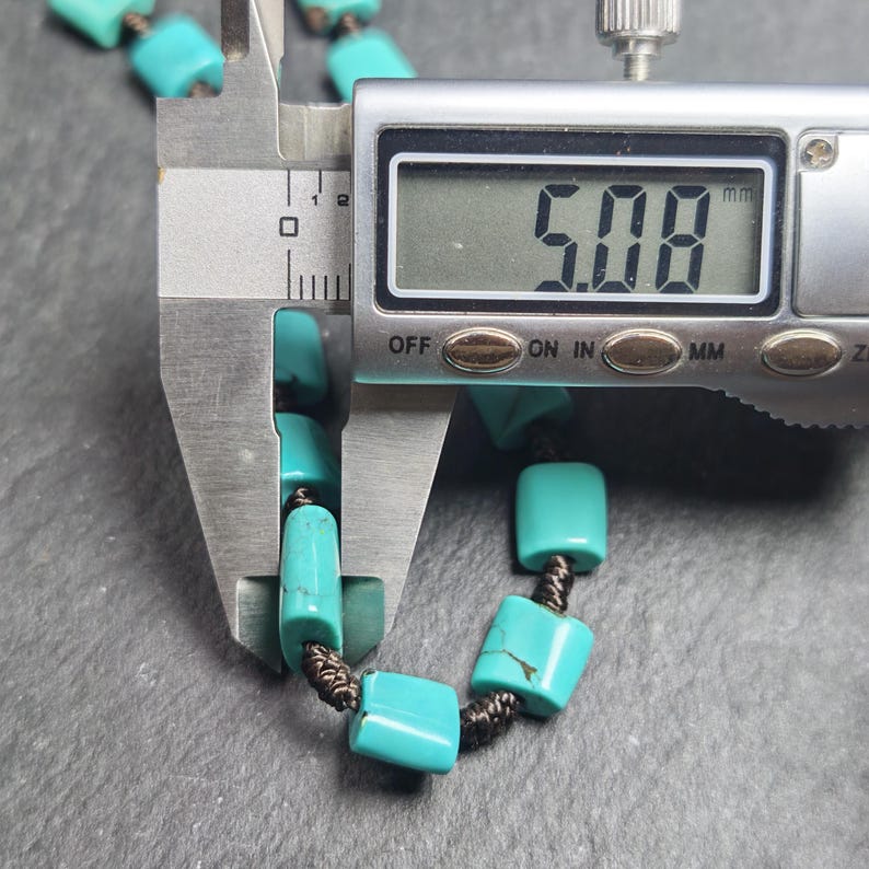 Turquoise Beads Necklace for Woman 40cm Length