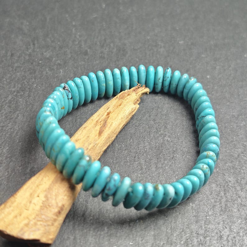 Turquoise Bracelet - Old Tibetan Wrist Mala - Tibetan Buddhist mala beads, view 9