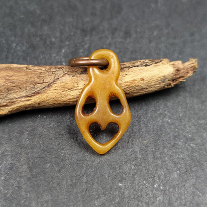 Ghost Skull Pendant - Yak Bone Carved Tibetan Amulet - 30×16mm
