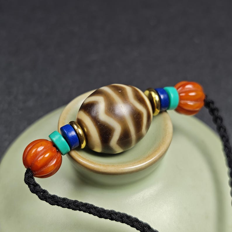 Dzi Bead Necklace - Wave Totem Dalo Dzi Clavicle Chain 20*18mm