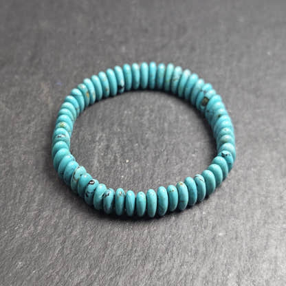 Turquoise Bracelet - Old Tibetan Wrist Mala - Tibetan Buddhist mala beads, front view
