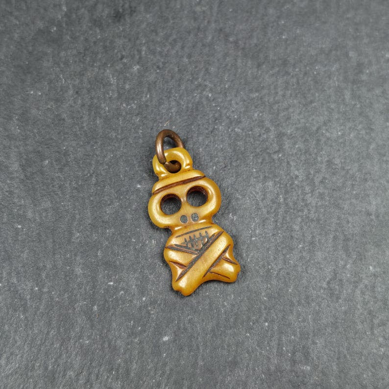 Skull Pendant - Yak Bone Carved Tibetan Amulet - 30 - Tibetan Buddhist amulet, close-up detail