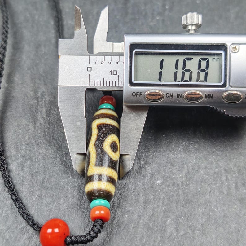 Vintage 3 Eyes Dzi Bead Necklace | Tibetan Dzi Amulet 36*11mm Gandhanra-ART