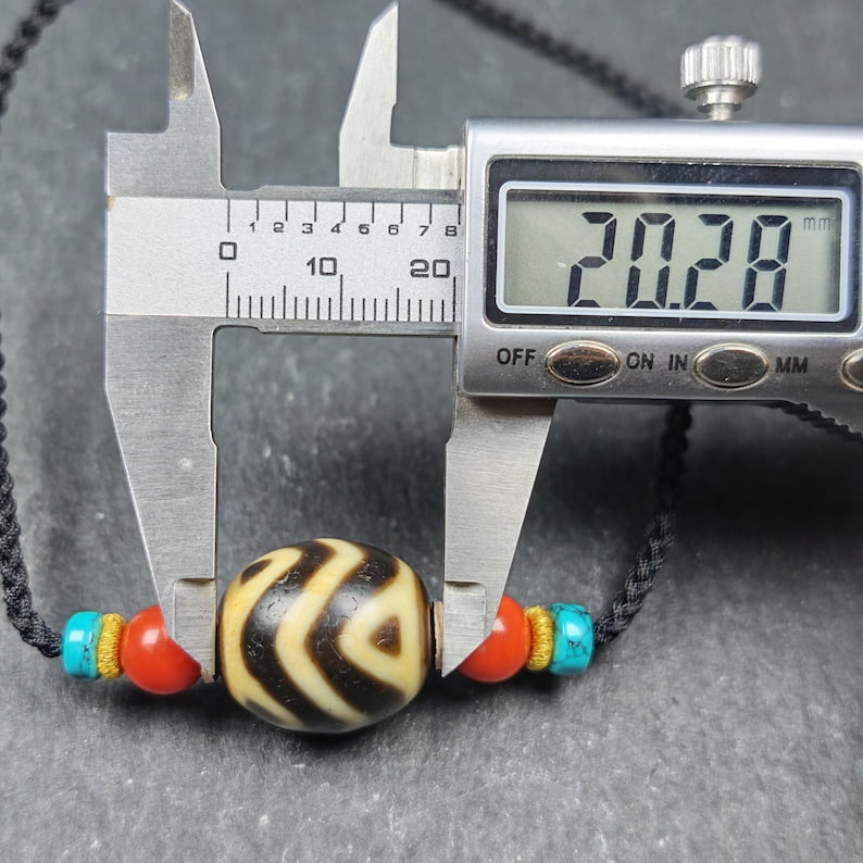 Wave Darlo Dzi Bead Necklace | Tibetan Dzi Amulet 20*18mm Gandhanra-ART