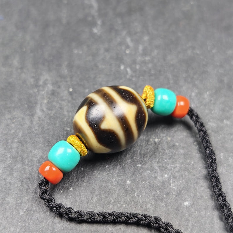 Tiger Tooth Dzi Bead Necklace | Tibetan Dzi Amulet | Protection Charm | 20*18mm Gandhanra-ART