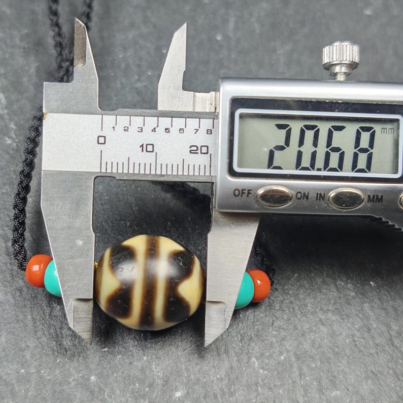 Tiger Tooth Dzi Bead Necklace | Tibetan Dzi Amulet | Protection Charm | 20*18mm Gandhanra-ART