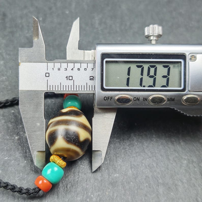 Tiger Tooth Dzi Bead Necklace | Tibetan Dzi Amulet | Protection Charm | 20*18mm Gandhanra-ART