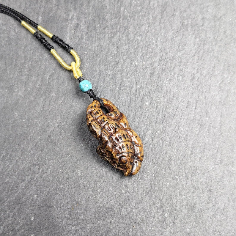 Antique Scorpion-shaped Kapala Amulet - 39mm - Tibetan Buddhist amulet, front view