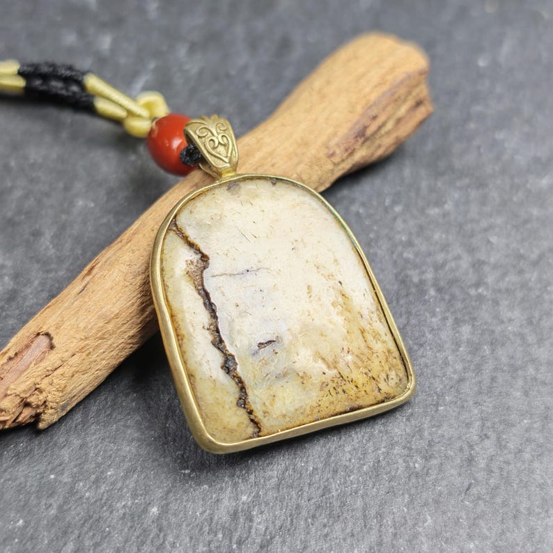 Shield-shaped Kapala Amulet - 33mm - Tibetan Buddhist amulet, view 5