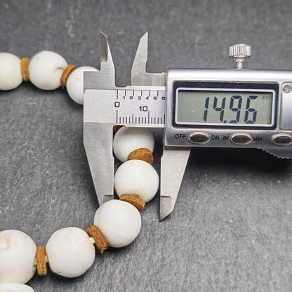 Tibetan Conch Shell Wrist Mala - Tibetan Buddhist mala beads, view 9