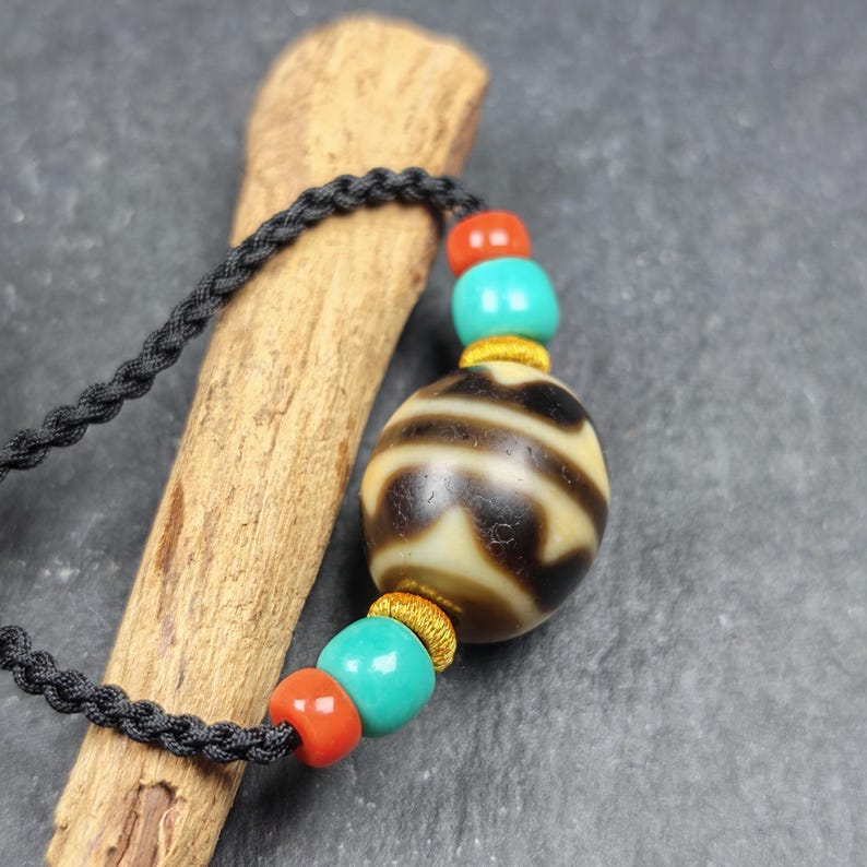Tiger Tooth Dzi Bead Necklace | Tibetan Dzi Amulet | Protection Charm | 20*18mm Gandhanra-ART