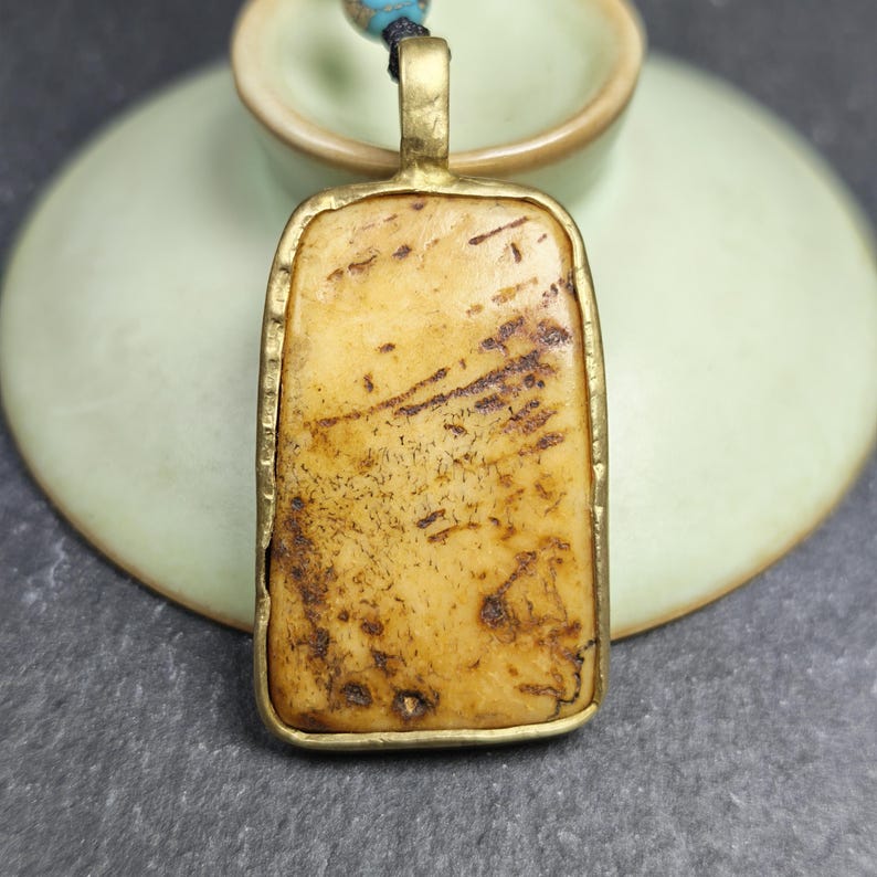 Antique Shield-shaped Kapala Amulet - 40mm - Tibetan Buddhist amulet, view 7