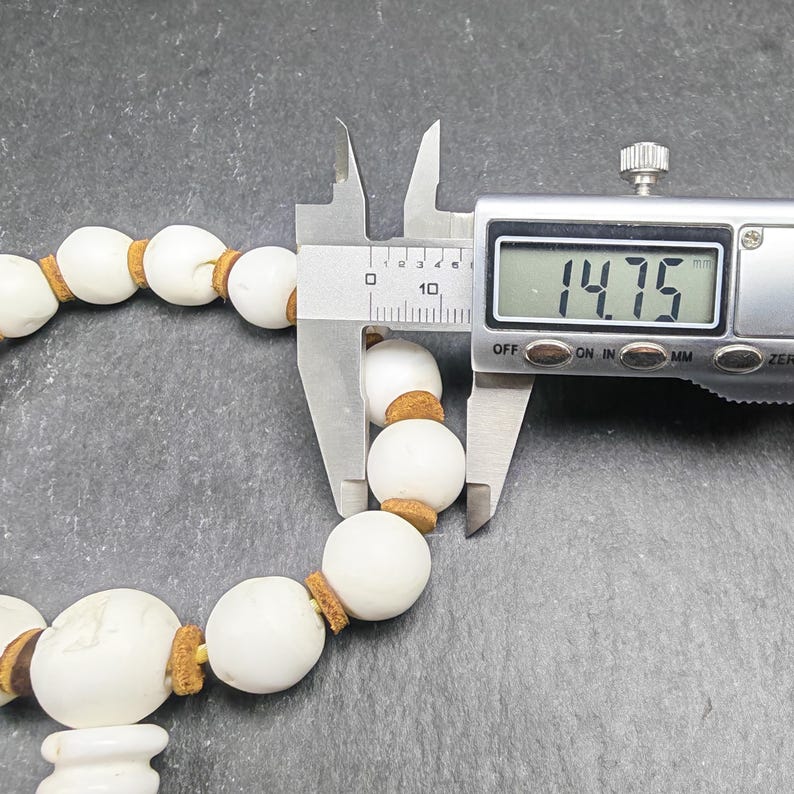 Tibetan Conch Shell Wrist Mala - Tibetan Buddhist mala beads, size reference