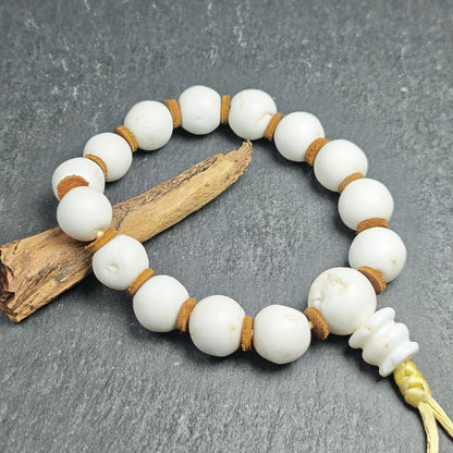 Tibetan Conch Shell Wrist Mala | 15mm Prayer Bead Bracelet Gandhanra-ART